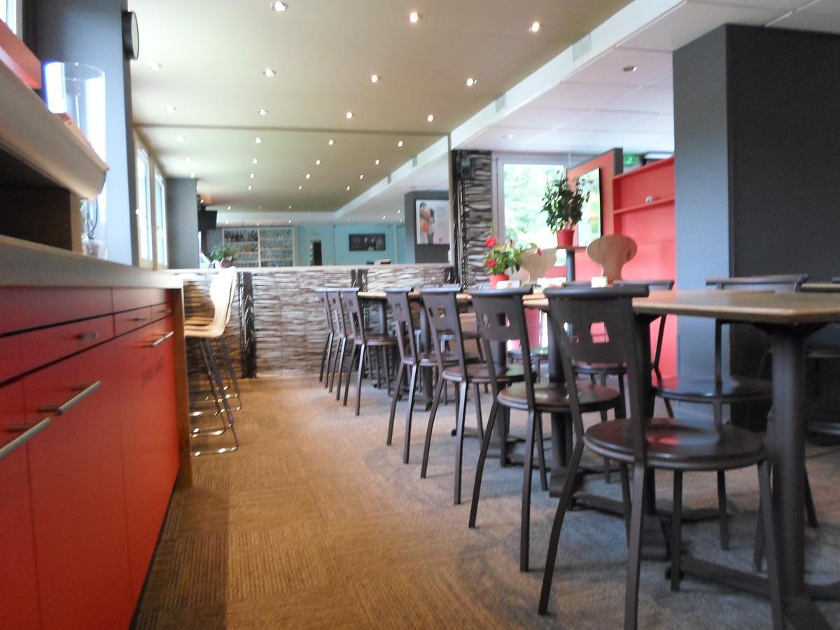 Ibis Les Etangs Des Moines Otel Fourmies Dış mekan fotoğraf